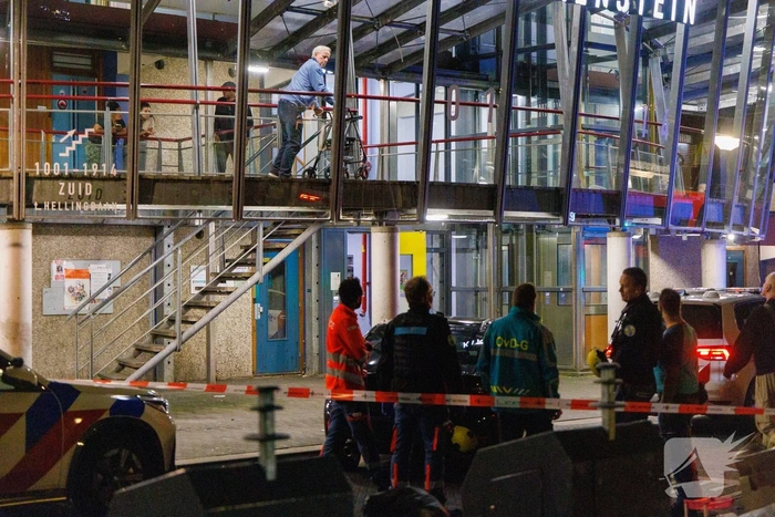 Grote hulpdiensten inzet bij dreigende situatie in woning