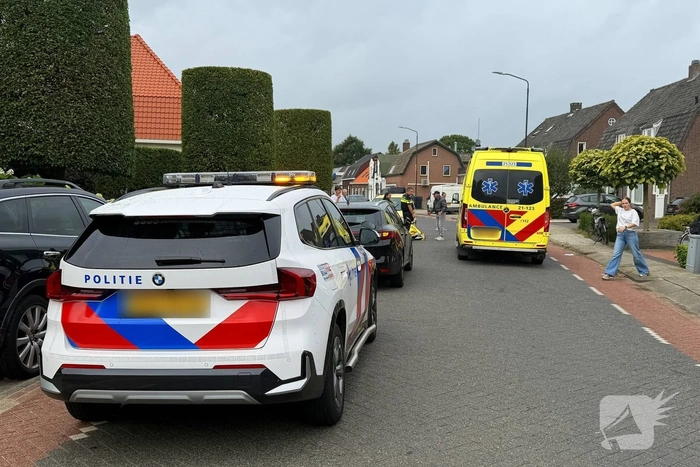 Fietser gewond na aanrijding met auto