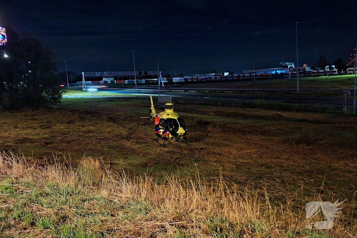 Jongen valt van elektrische step en wordt met spoed naar ziekenhuis gebracht