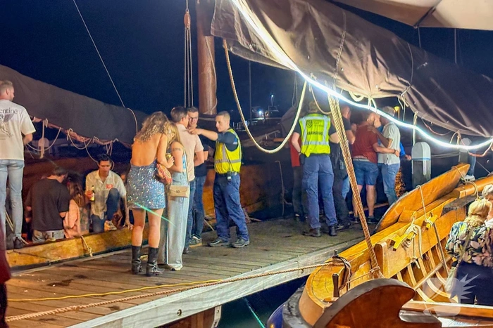 Persoon te water tijdens kermis