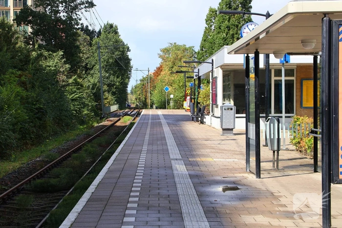 Geen treinen en enkele bussen door OV staking