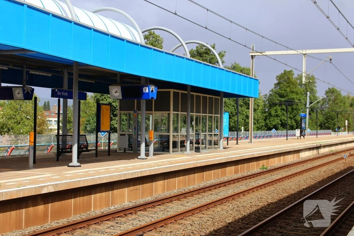 Geen treinen en enkele bussen door OV staking