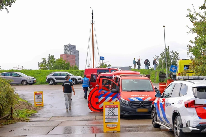 Massale zoekactie nadat persoon overboord slaat