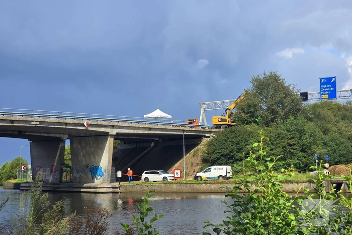 Herstelwerkzaamheden aan snelweg na weggespoelde fundering