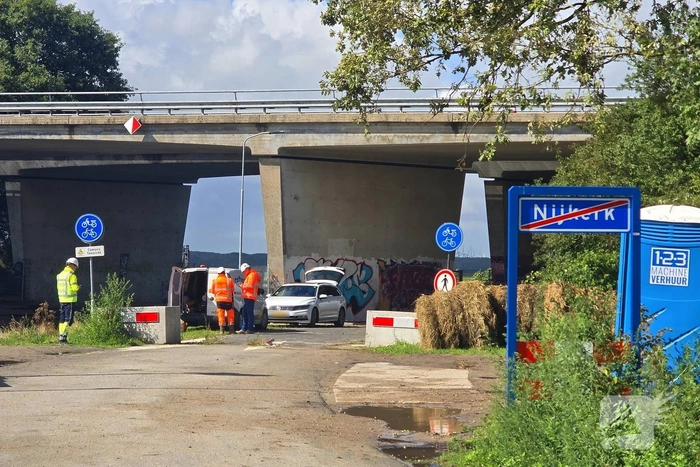 Herstelwerkzaamheden aan snelweg na weggespoelde fundering