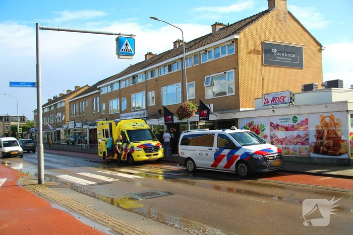Ongeval tussen auto en fietser in Alblasserdam