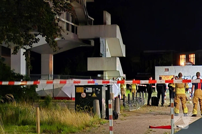 Onderzoek naar aantreffen overleden persoon