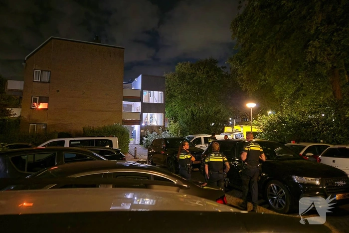 Politie druk met persoon met onbegrepen gedrag