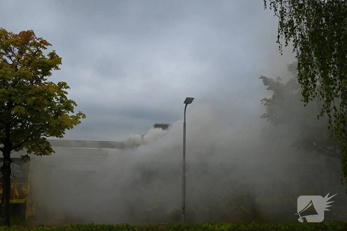 Brand met flinke rookontwikkeling