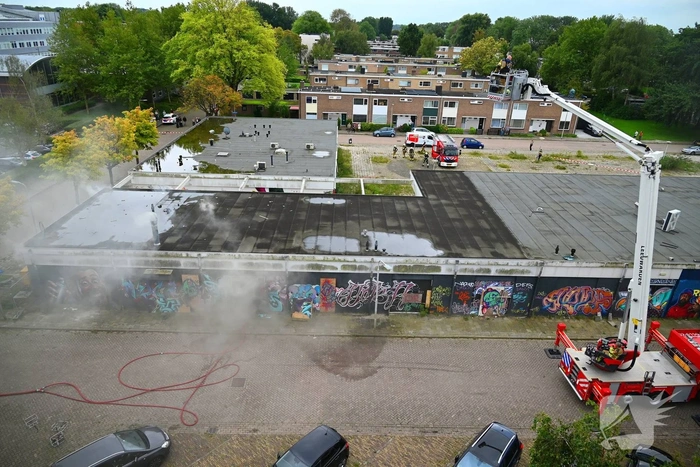 Brand met flinke rookontwikkeling