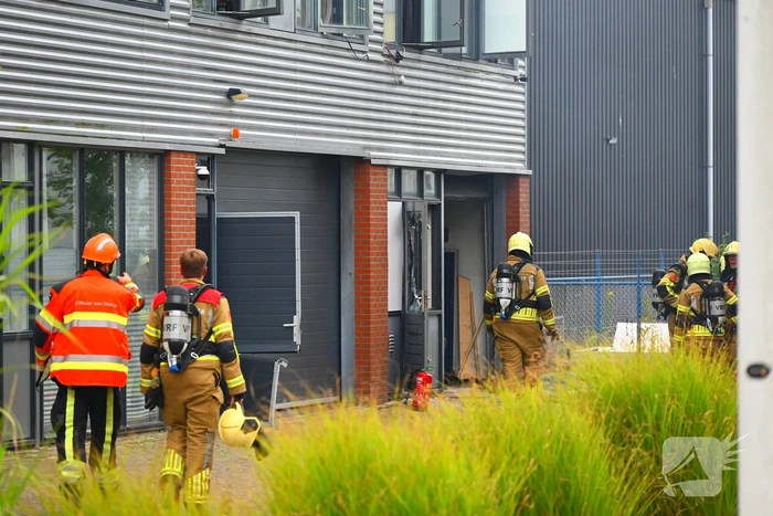 Brandweer schaalde snel op naar middelbrand