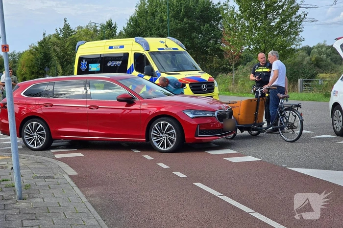 Aanrijding tussen auto en bakfiets