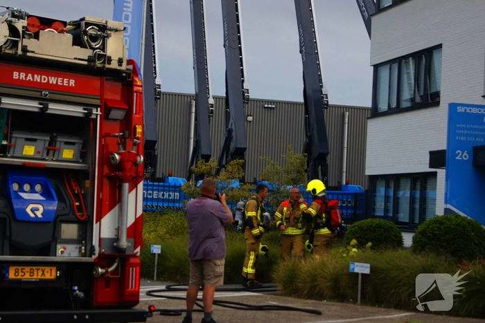 Brand in een kantoorpand snel onder controle