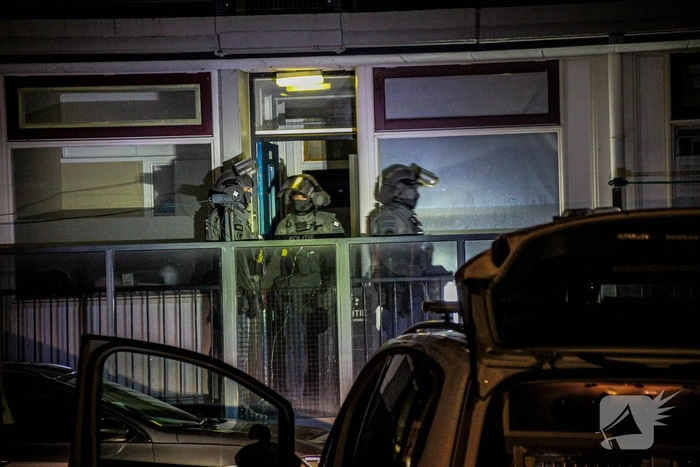 Politie houdt vuurwapengevaarlijke verdachte aan