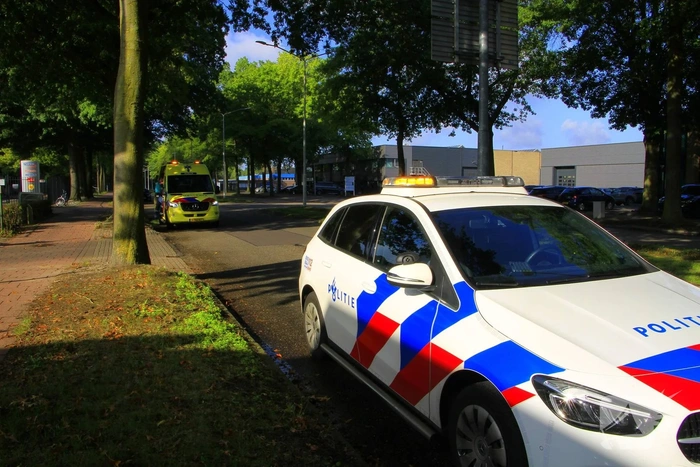 Scooter rijder gewond na aanrijding met bestelbusje