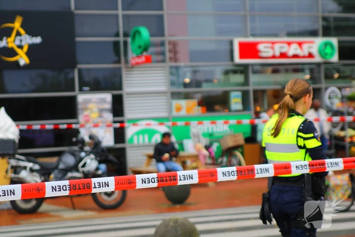 Fietser gewond bij aanrijding met politiemotor