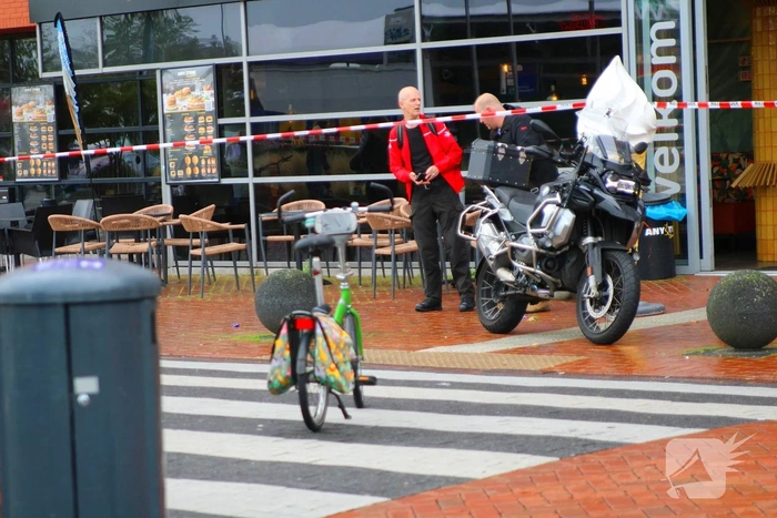 Fietser gewond bij aanrijding met politiemotor