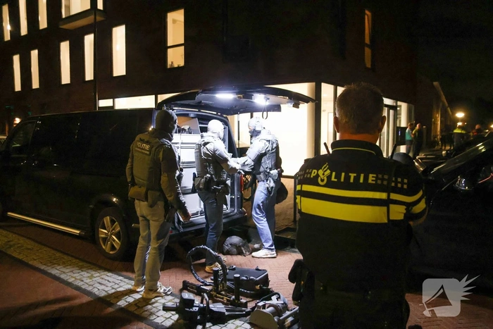 Flashbang ingezet bij persoon met onbegrepen gedrag in appartement