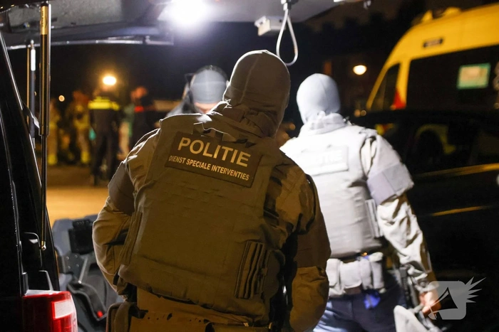 Flashbang ingezet bij persoon met onbegrepen gedrag in appartement