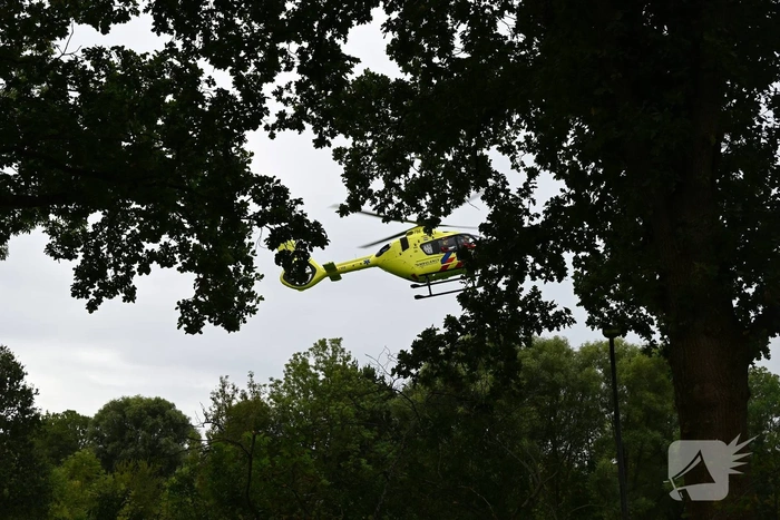 Motorrijder betrokken bij ongeval met aanhanger