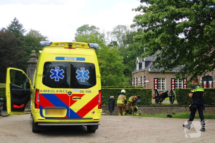 Scootmobiel belandt in water na ongeval