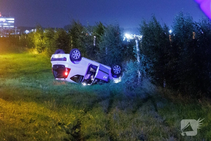 Bestuurder gewond bij eenzijdig ongeval