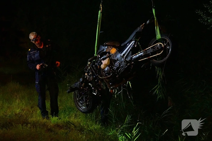 Ernstig verkeersongeval met motorrijder