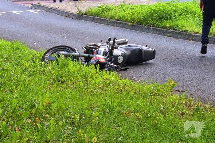 Fietser en motorrijder betrokken bij ongeval