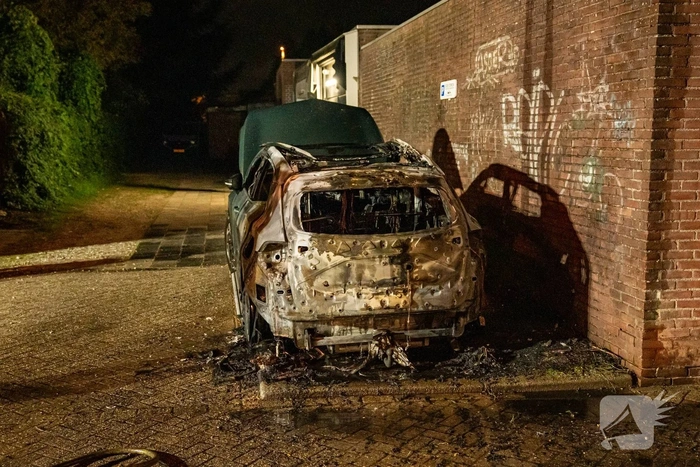 Garagebox in gevaar door autobrand