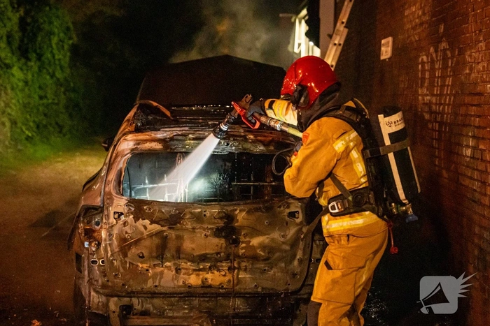 Garagebox in gevaar door autobrand