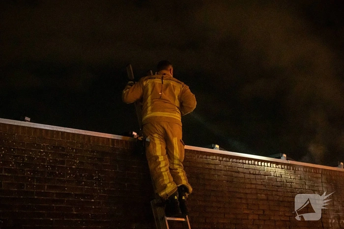 Garagebox in gevaar door autobrand