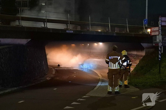 Scooter veroorzaakt brand in tunnel