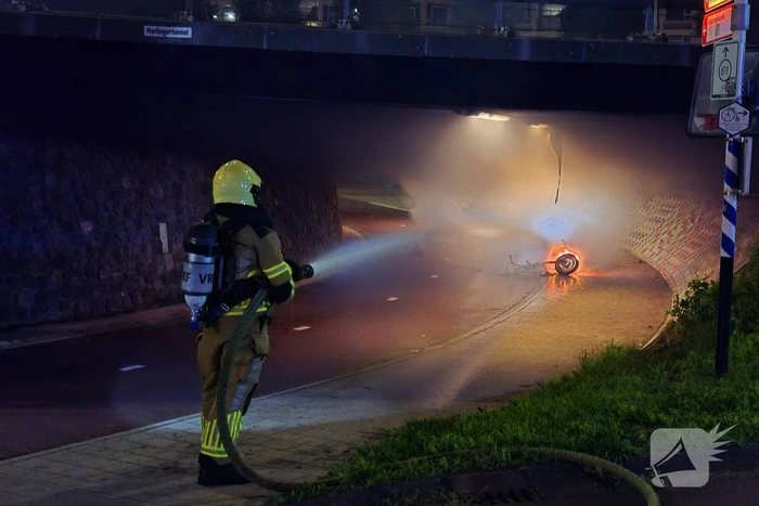 Scooter veroorzaakt brand in tunnel