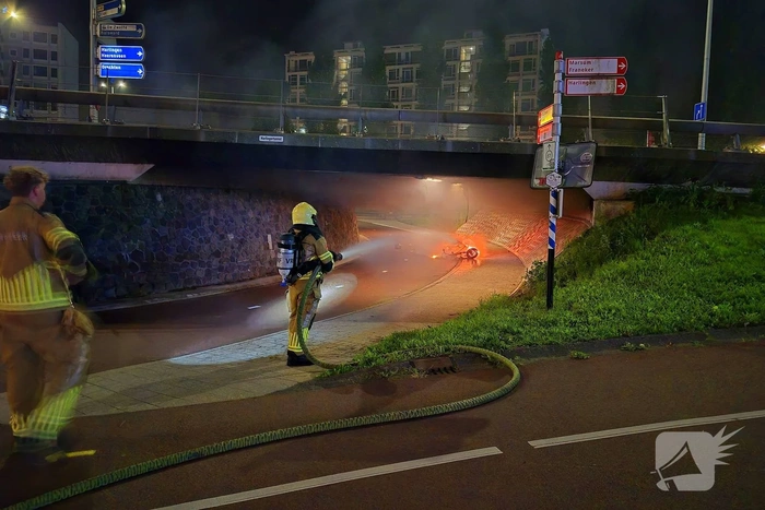 Scooter veroorzaakt brand in tunnel