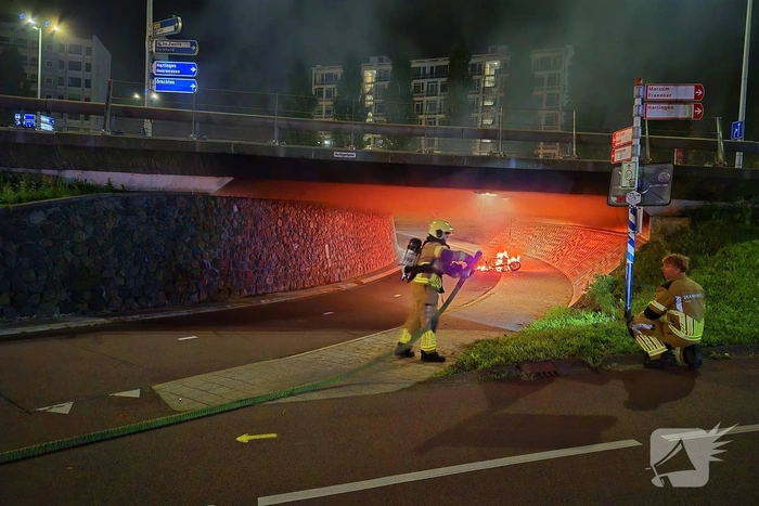 Scooter veroorzaakt brand in tunnel