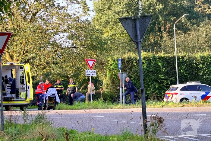 Fietser gewond bij aanrijding met auto