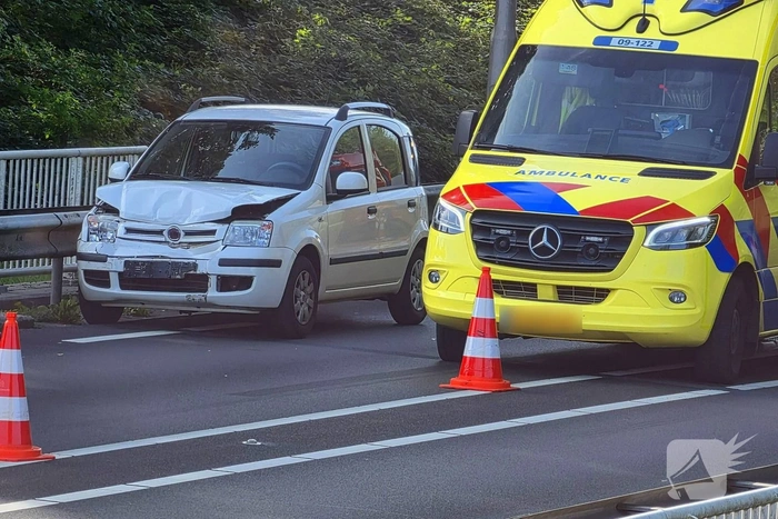 Botsing leidt tot verkeershinder en filevorming