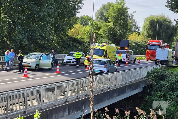 Botsing leidt tot verkeershinder en filevorming