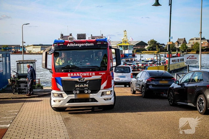 Vrachtschepen botsen op de Lek