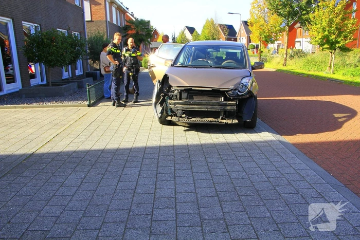 Ongeval met elektrische Audi leidt tot forse schade