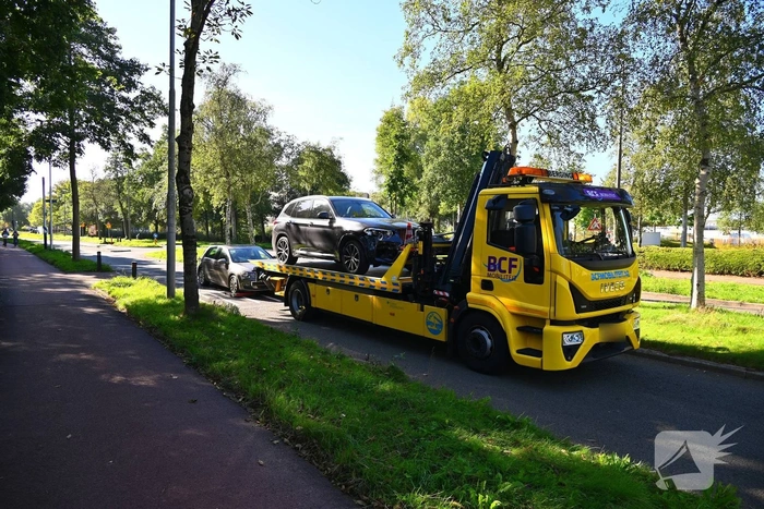 Ongeval met twee auto’s veroorzaakt schade