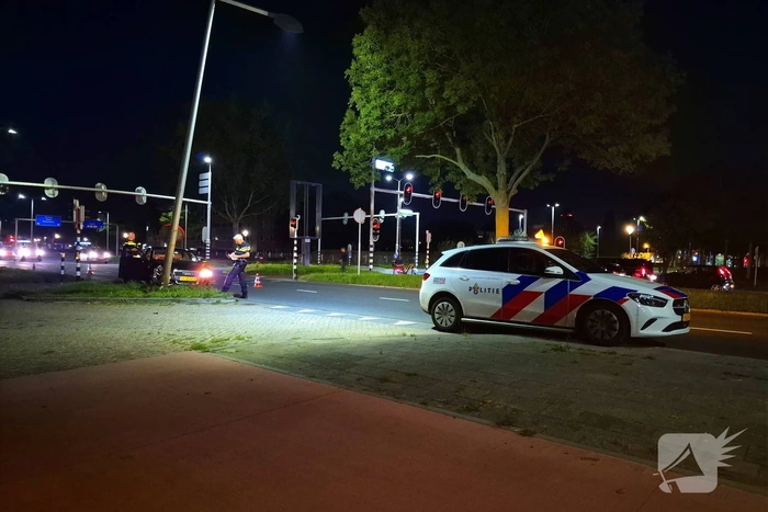 Beschonken automobiliste ramt lantaarnpaal