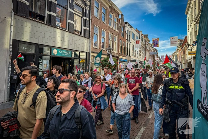 Mobiele Eenheid groots aanwezig bij protestmars