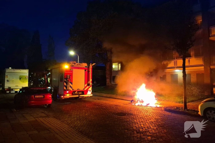 Motor brandt volledig uit
