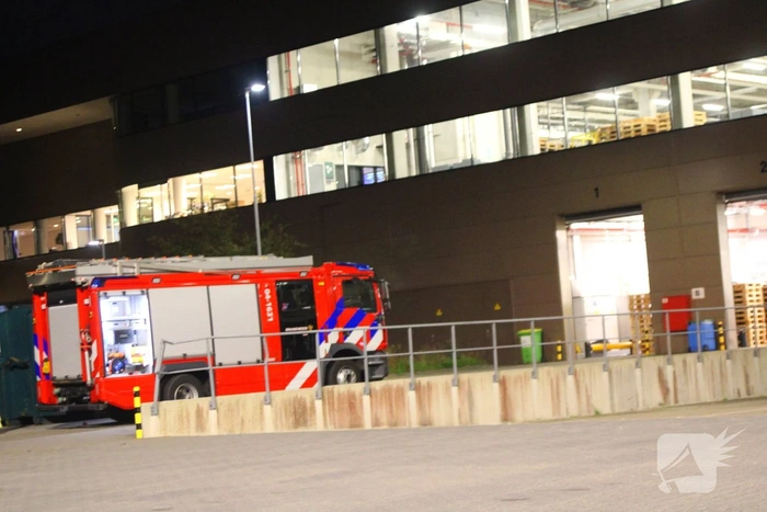 Industriebrand bij Wehkamp zorgt voor inzet brandweer