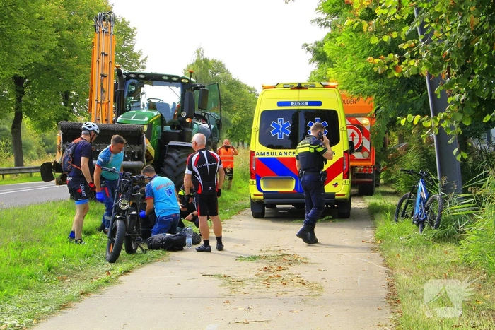 Fatbiker gewond bij aanrijding met landbouwvoertuigen