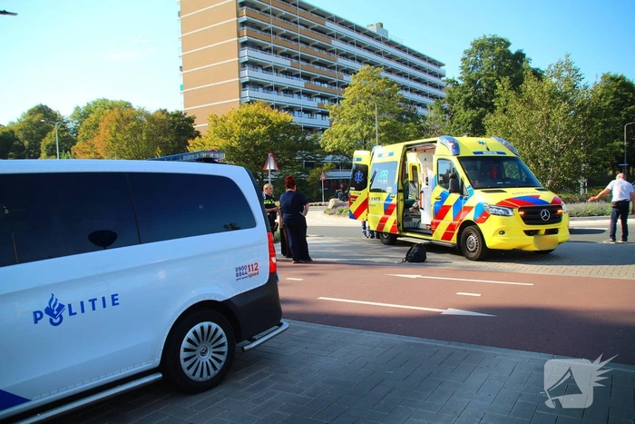 Aanrijding tussen auto en fatbikers met gewonde