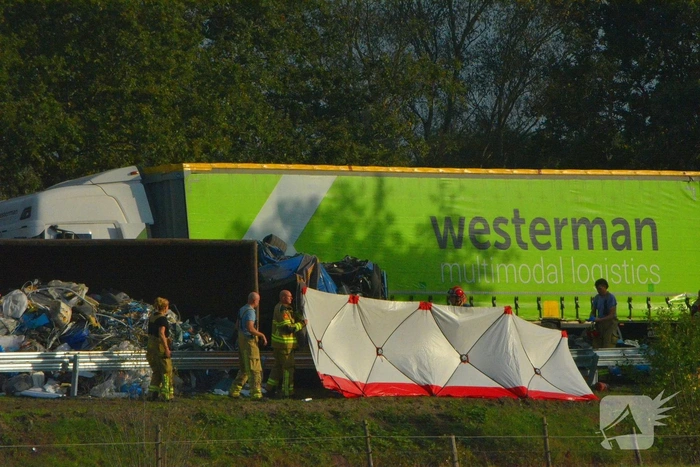 Meerdere ernstige gewonden bij ongeluk met vrachtwagens