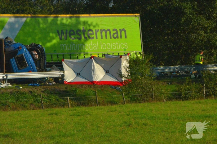 Meerdere ernstige gewonden bij ongeluk met vrachtwagens