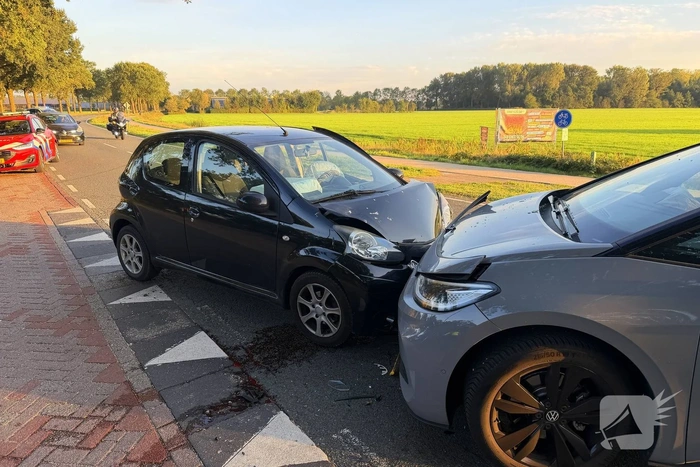 Frontale aanrijding met gewonde